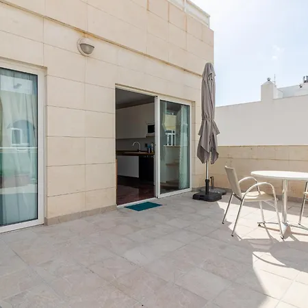 Espectacular Atico Con Terraza A 50 Mt Playa Canteras 아파트